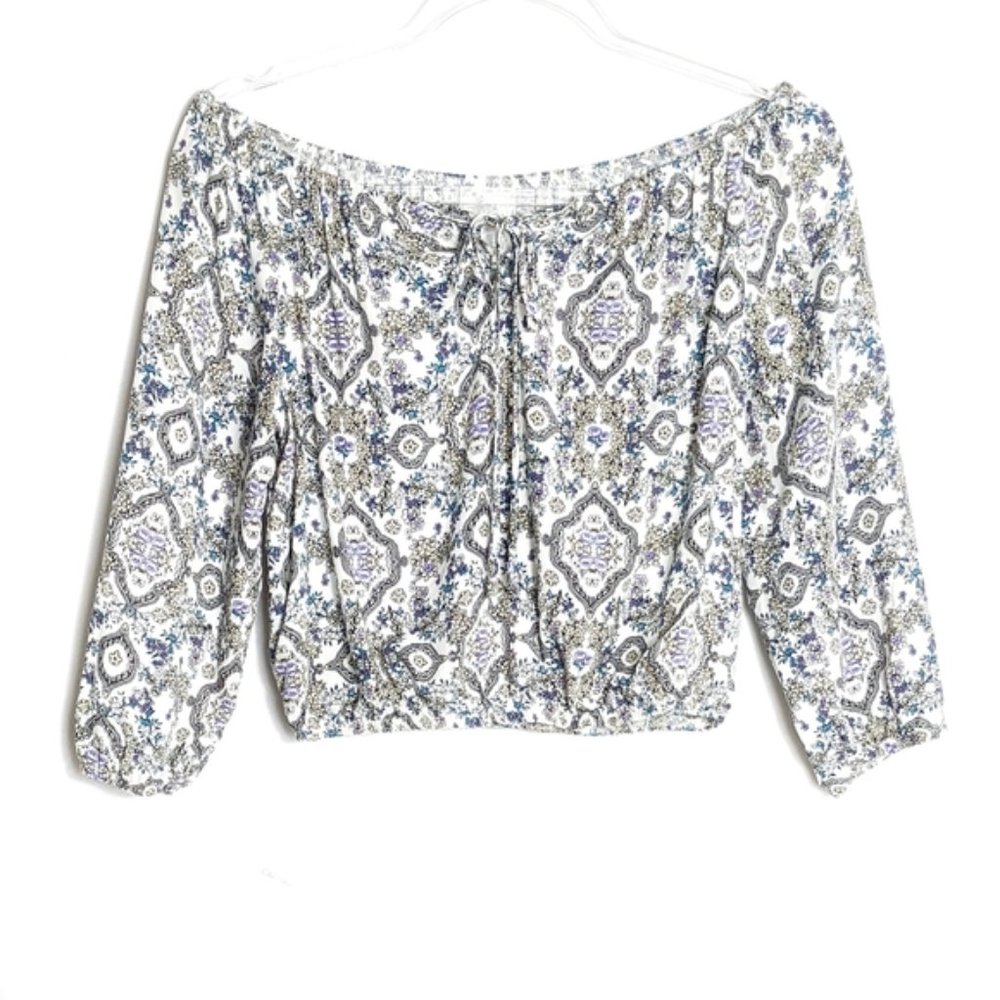 Sadie & Sage • Off Shoulder Scrunch Crop Top - Picture 9 of 9